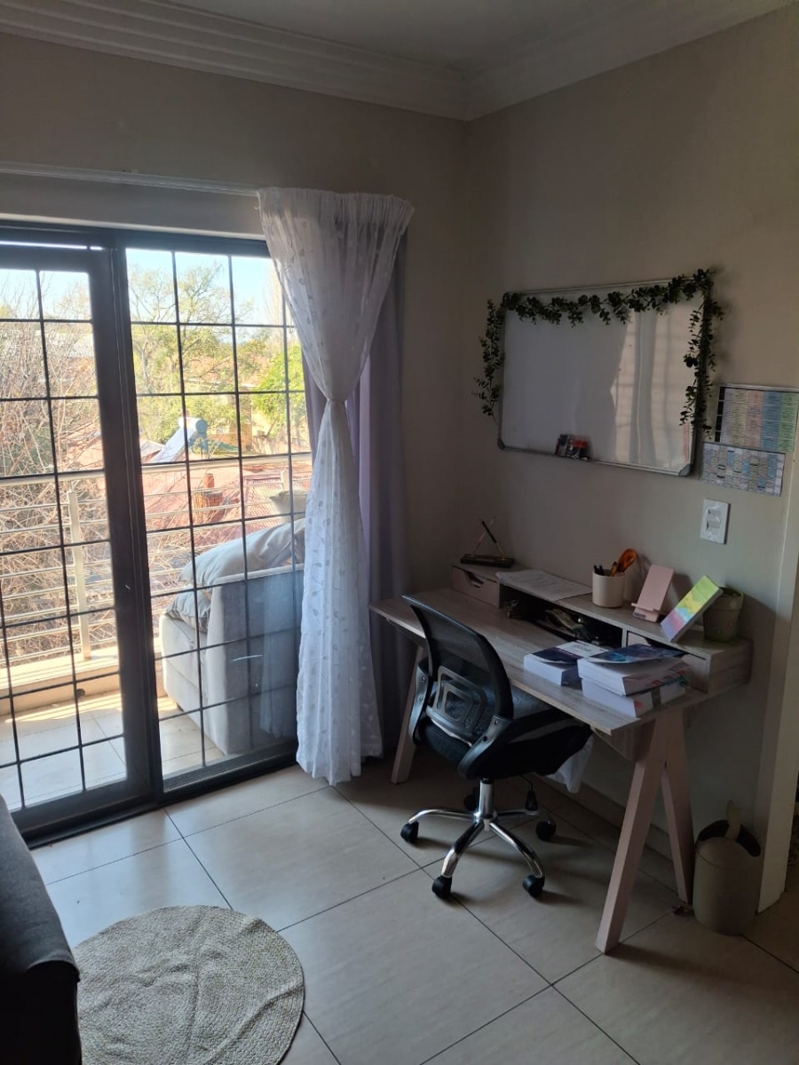 1 Bedroom Property for Sale in Die Bult North West